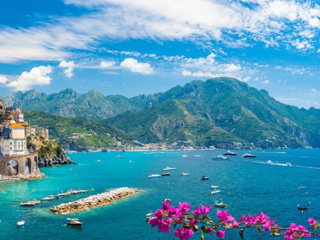 https://babaholidays.unicorntechnology.co/wp-content/uploads/2024/12/AmalfiCoast-640x480.jpeg