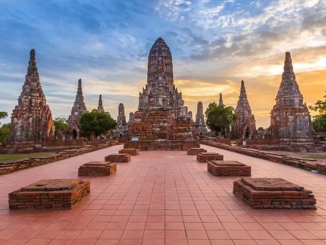 https://babaholidays.unicorntechnology.co/wp-content/uploads/2024/12/Ayutthaya-640x480.webp