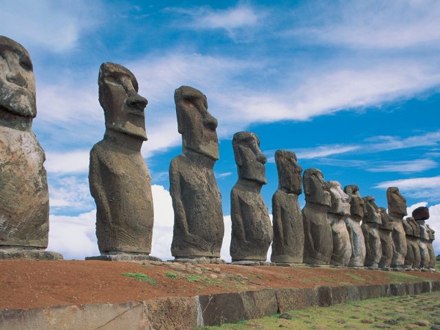 https://babaholidays.unicorntechnology.co/wp-content/uploads/2024/12/Easter-Island-Rapa-Nui-640x480.jpg