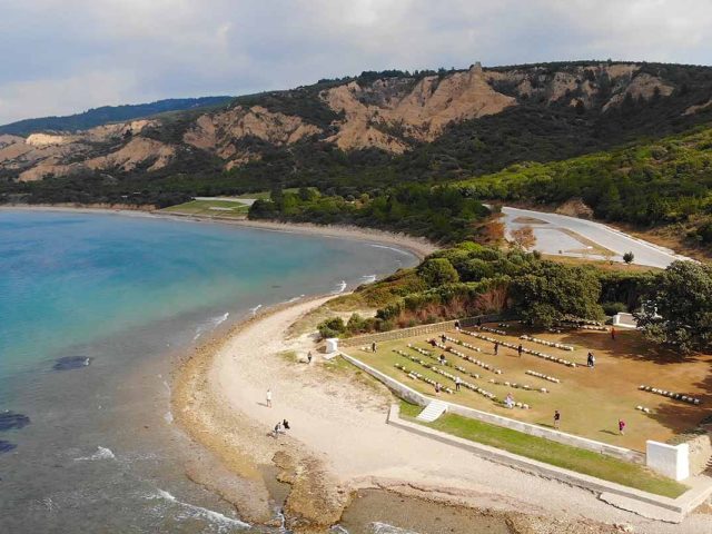 https://babaholidays.unicorntechnology.co/wp-content/uploads/2024/12/Gallipoli-Peninsula-640x480.jpg