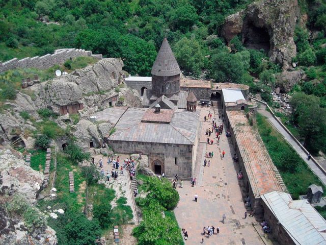 https://babaholidays.unicorntechnology.co/wp-content/uploads/2024/12/Geghard-Monastery-640x480.jpeg