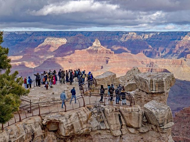 https://babaholidays.unicorntechnology.co/wp-content/uploads/2024/12/GrandCanyonPark-640x480.jpg