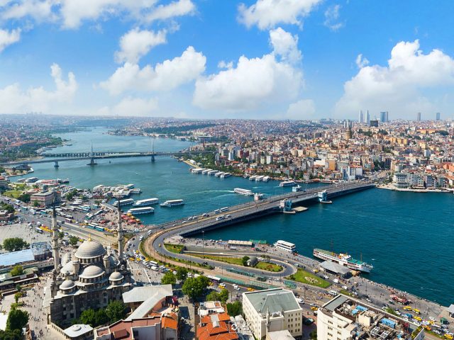 https://babaholidays.unicorntechnology.co/wp-content/uploads/2024/12/Istanbul-640x480.jpg