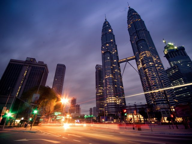 https://babaholidays.unicorntechnology.co/wp-content/uploads/2024/12/Kuala-Lumpur-1-640x480.jpg