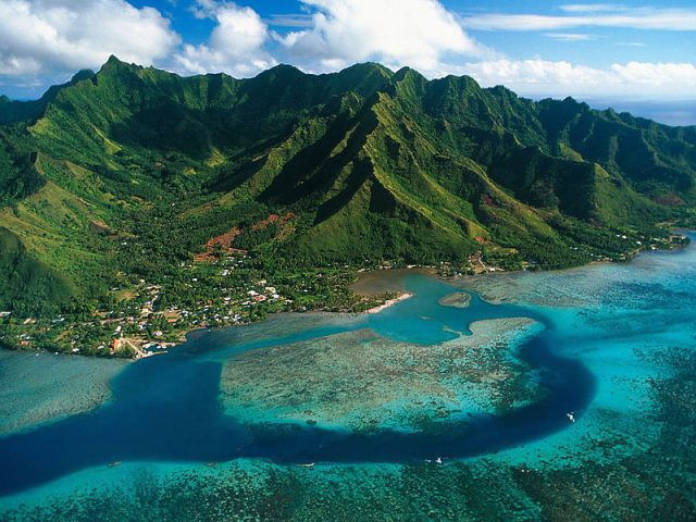 https://babaholidays.unicorntechnology.co/wp-content/uploads/2024/12/Moorea-640x480.jpg