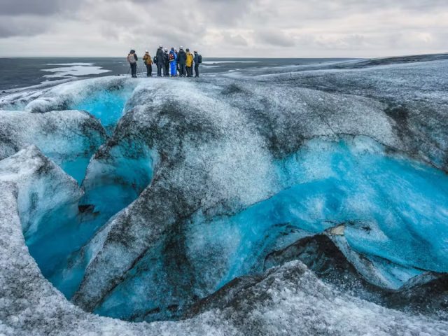 https://babaholidays.unicorntechnology.co/wp-content/uploads/2024/12/VatnajokullNationalPark-640x480.jpg